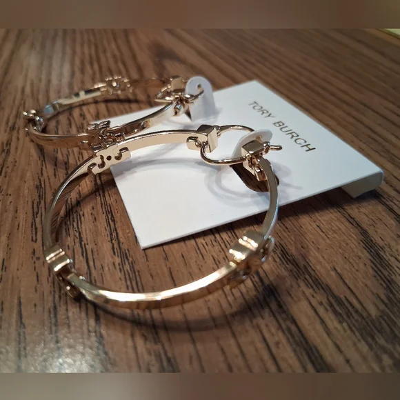 Tory Burch Gold Hoop Earrings With Logo Accents NWT - Picture 5 of 10